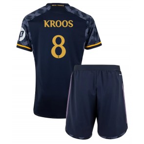 Real Madrid Toni Kroos #8 Gostujuci Dres za Dječji 2023-24 Kratak Rukavima (+ kratke hlače)